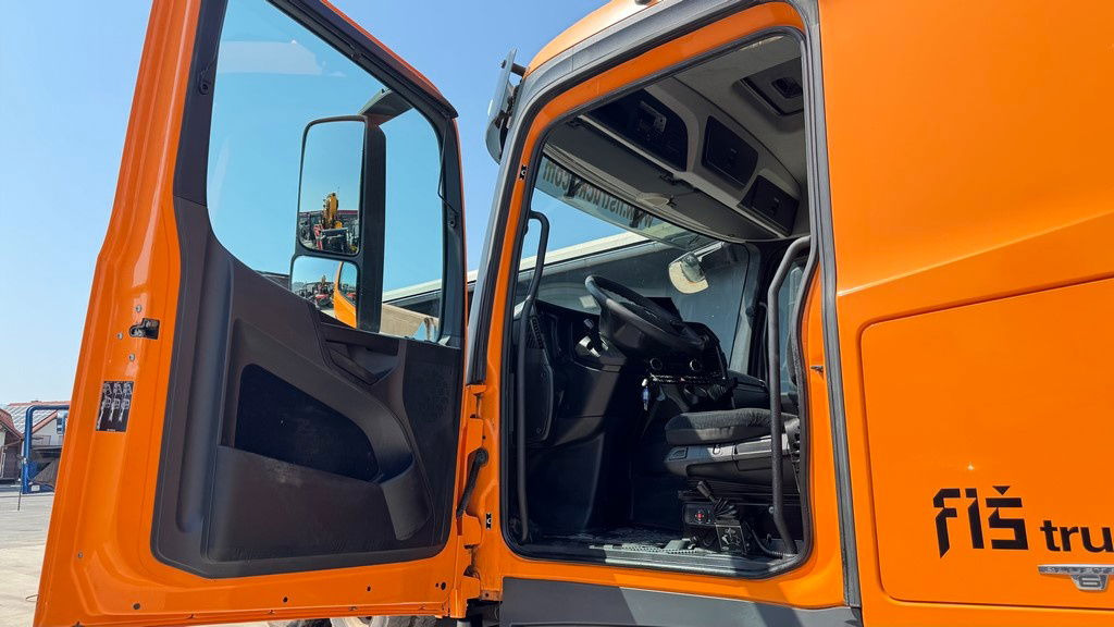 Tracteur routier Mercedes-Benz Arocs 1845 HAD 4X4 tractor unit - tipp. hydraulics - retarder: photos 13