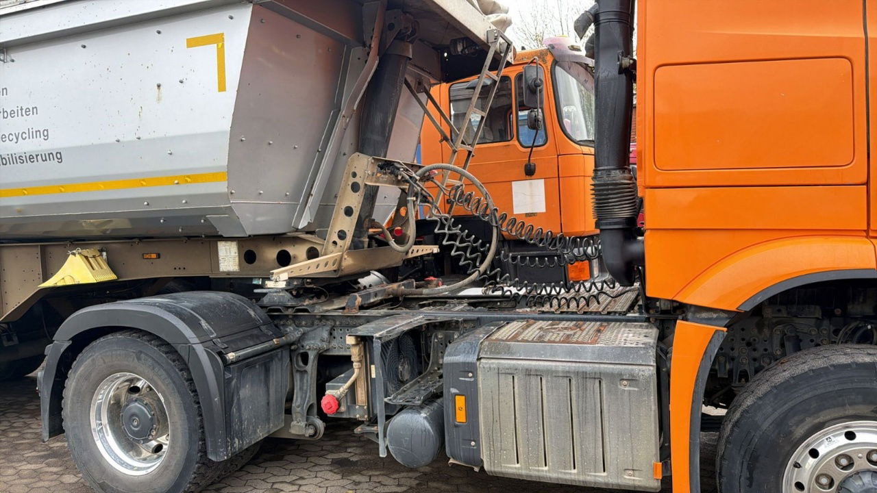 Mercedes-Benz Arocs 1851 LS HAD 4X4 - Euro 6 - retarder - tipper hydraulics - Tracteur routier: photos 5 Mercedes-Benz Arocs 1851 LS HAD 4X4 - Euro 6 - retarder - tipper hydraulics - Tracteur routier: photos 5