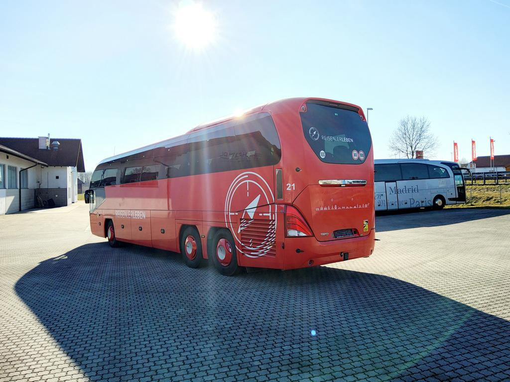 Neoplan Cityliner P15 Euro 6 / 53 Sitze - Autocar: photos 3 Neoplan Cityliner P15 Euro 6 / 53 Sitze - Autocar: photos 3
