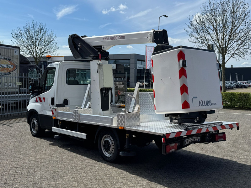 Véhicule utilitaire Iveco Daily 35S14 2 Person, Km 31.936!! 4x gestempeld, 2 persoonslift: photos 8