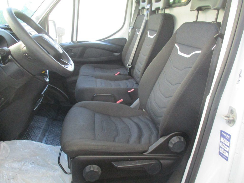 Crédit-bail de  Iveco Daily 35C16 Iveco Daily 35C16: photos 10 Crédit-bail de  Iveco Daily 35C16 Iveco Daily 35C16: photos 10