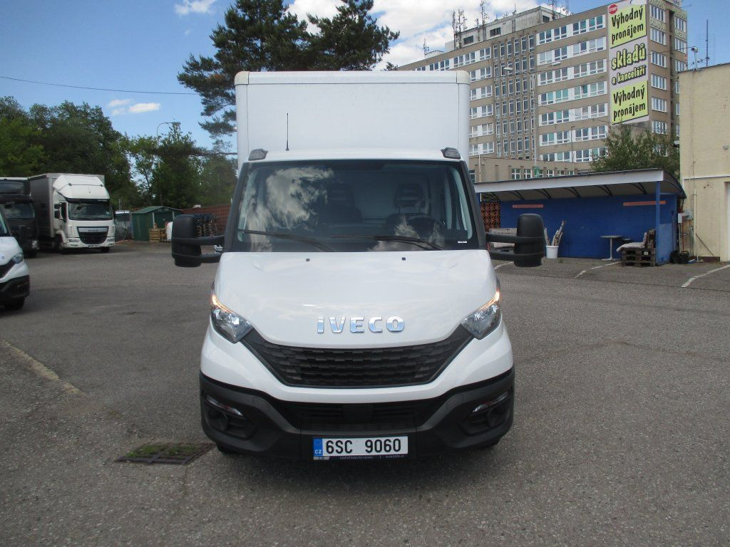 Iveco Daily 35C16 - Fourgon grand volume: photos 2 Iveco Daily 35C16 - Fourgon grand volume: photos 2