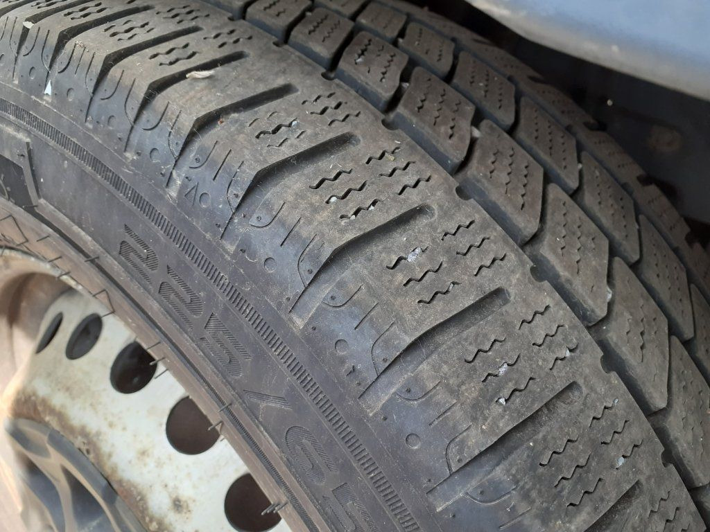 Fourgon utilitaire Iveco Daily 35S16 maxi Damaged: photos 19