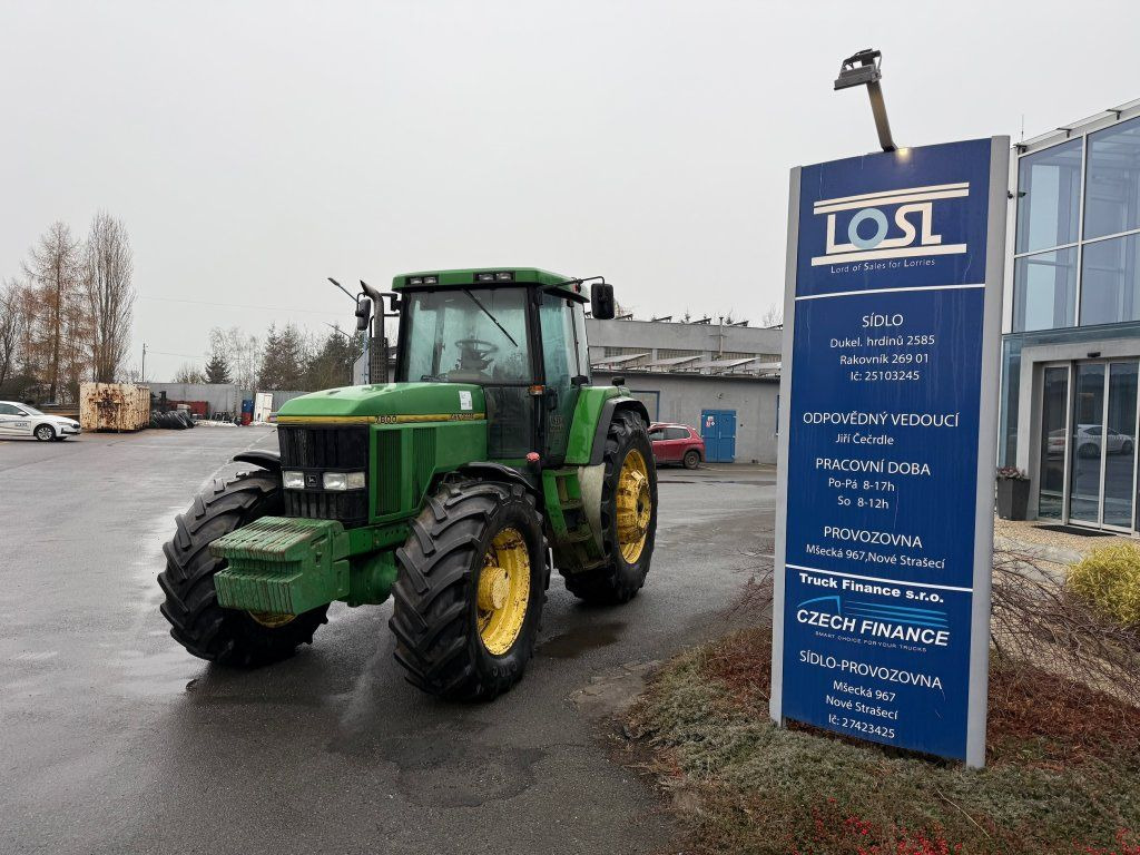 John Deere 7800 - Tracteur agricole: photos 1 John Deere 7800 - Tracteur agricole: photos 1