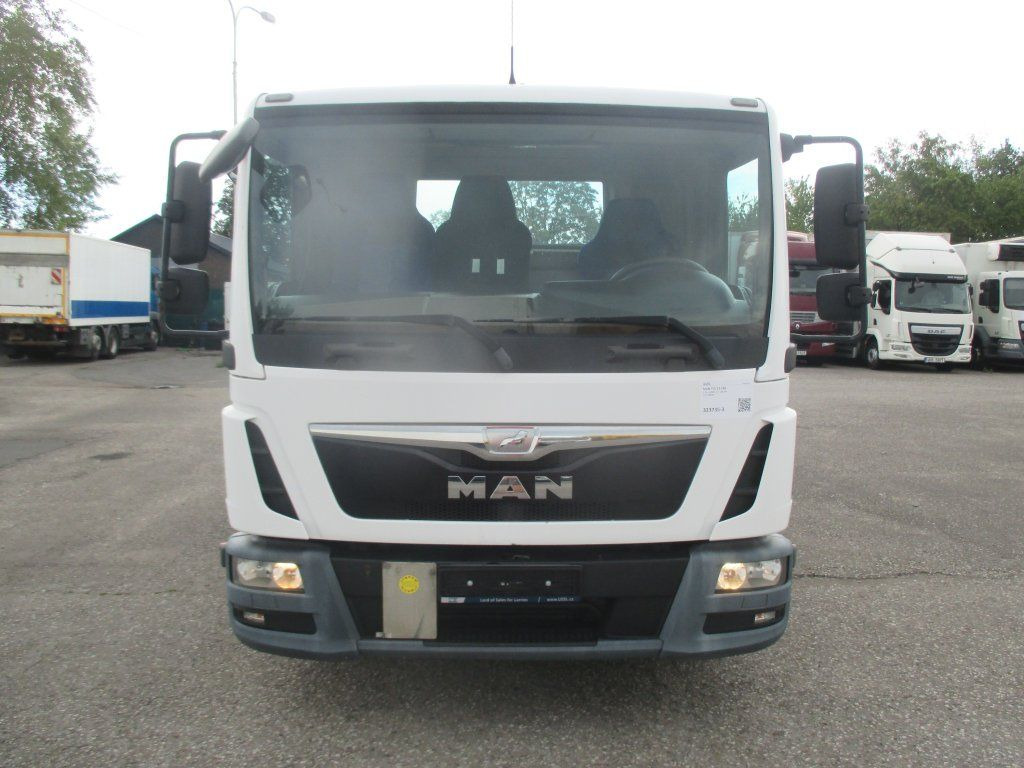 MAN TGL 12.180 4x2 MAN TGL 12.180 4x2 - Camion ampliroll: photos 2 MAN TGL 12.180 4x2 MAN TGL 12.180 4x2 - Camion ampliroll: photos 2