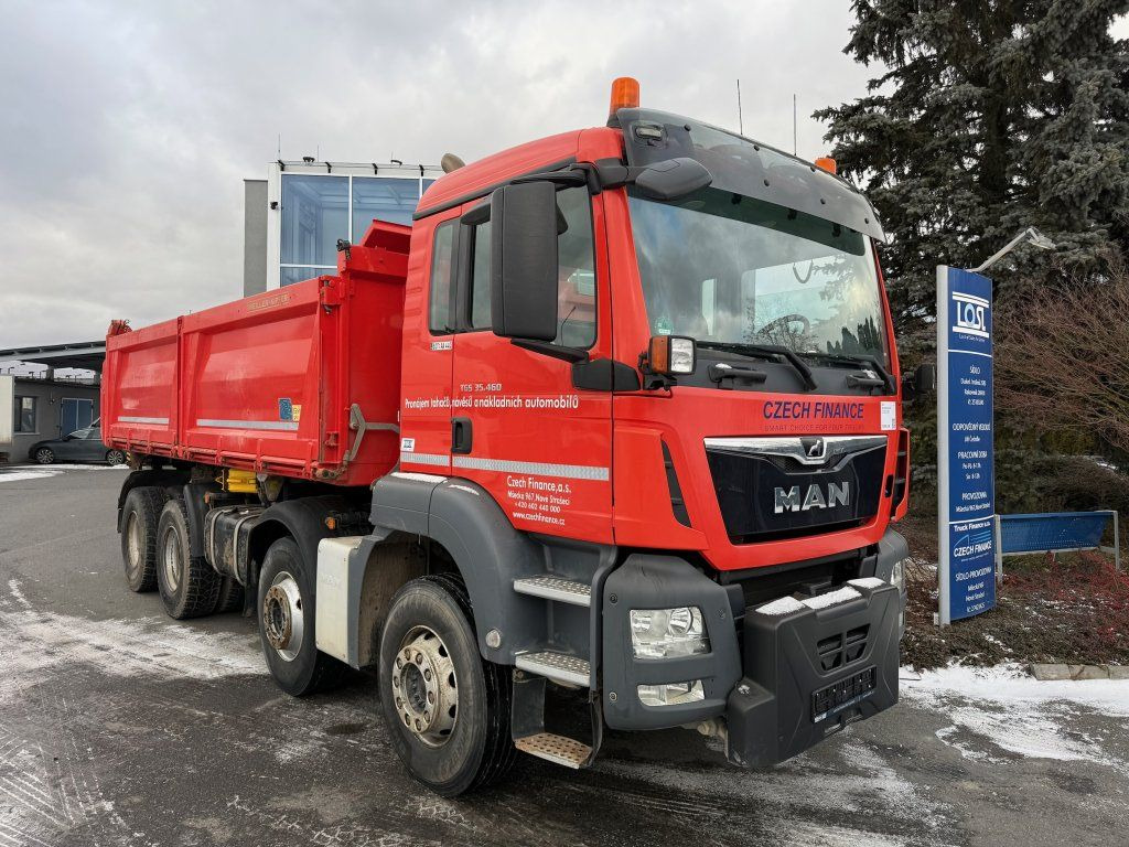MAN TGS35.460 S3 8x4 EURO 6 - Camion benne: photos 2 MAN TGS35.460 S3 8x4 EURO 6 - Camion benne: photos 2