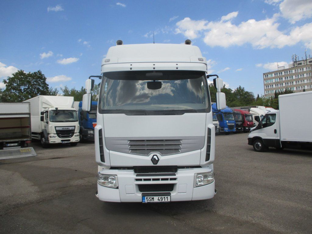 Renault Premium 1 liege - Camion fourgon: photos 2 Renault Premium 1 liege - Camion fourgon: photos 2