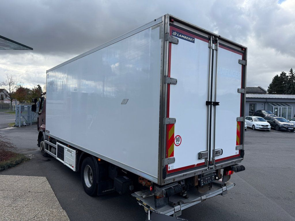 Renault Premium 460 - Camion frigorifique: photos 5 Renault Premium 460 - Camion frigorifique: photos 5