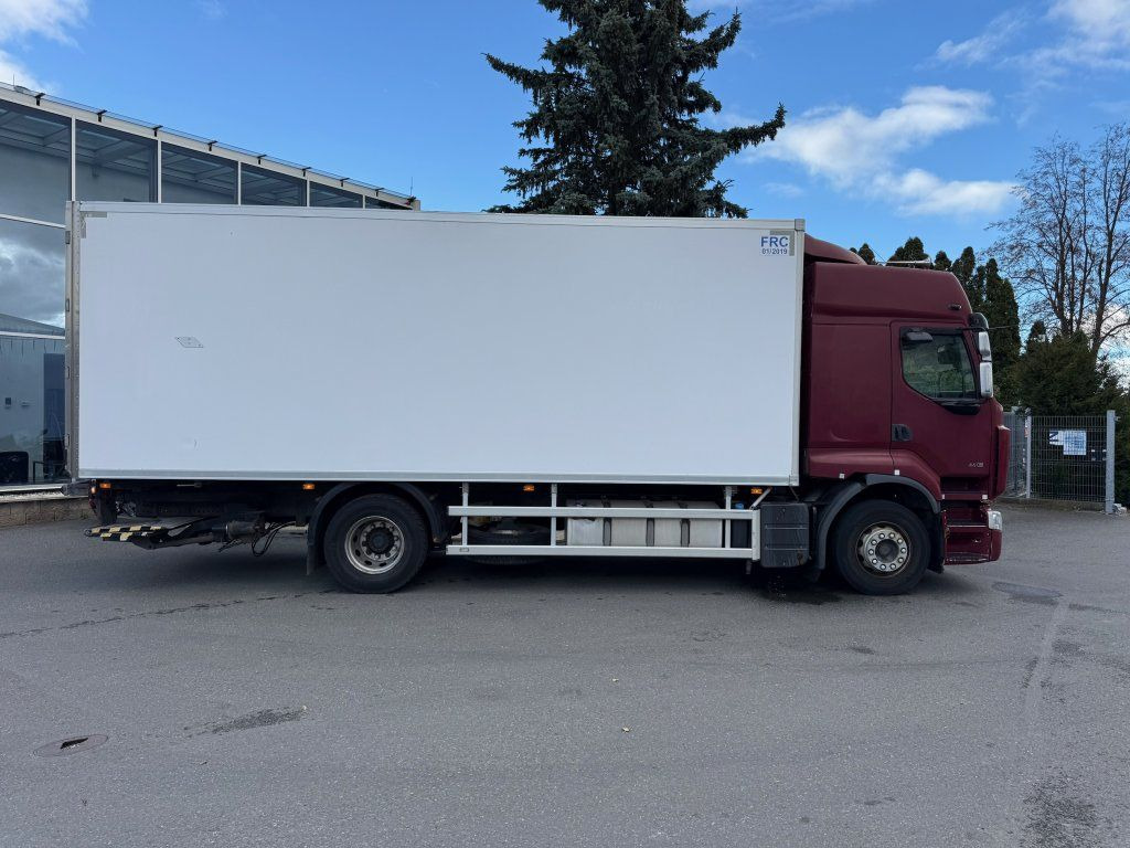 Renault Premium 460 - Camion frigorifique: photos 3 Renault Premium 460 - Camion frigorifique: photos 3