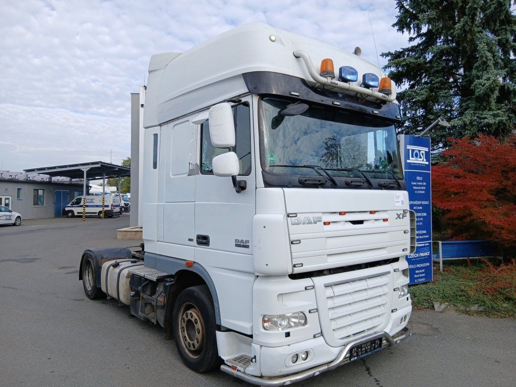 DAF XF105.460 Superspacecab SSC - Tracteur routier: photos 3 DAF XF105.460 Superspacecab SSC - Tracteur routier: photos 3
