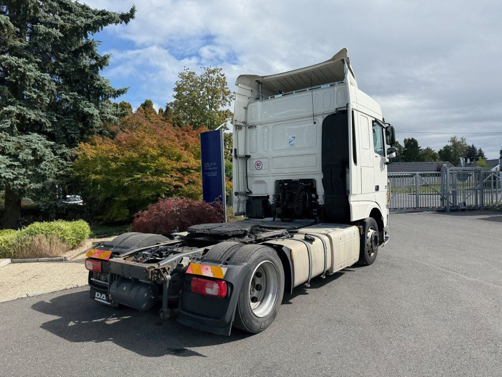 DAF XF460 EURO 6 MEGA/lowdeck - Tracteur routier: photos 4 DAF XF460 EURO 6 MEGA/lowdeck - Tracteur routier: photos 4