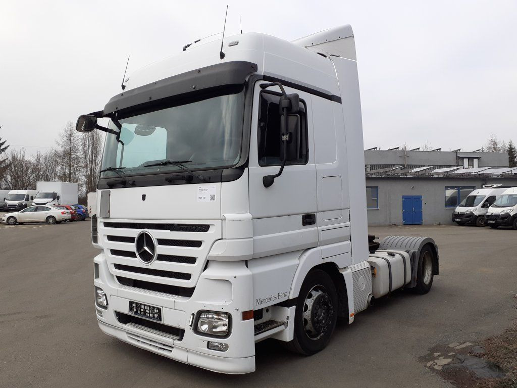 Mercedes-Benz 1844 Actros MEGA/Lowdeck EURO 5 - Tracteur routier: photos 2 Mercedes-Benz 1844 Actros MEGA/Lowdeck EURO 5 - Tracteur routier: photos 2