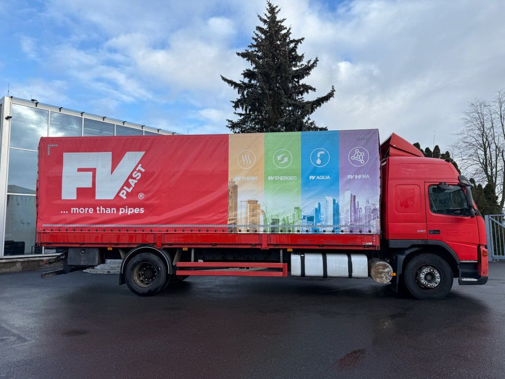 Volvo FM260 EURO 3 - Camion à rideaux coulissants: photos 3 Volvo FM260 EURO 3 - Camion à rideaux coulissants: photos 3