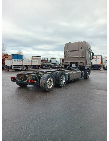 DAF XF 105.510 6x2 - Châssis cabine: photos 4 DAF XF 105.510 6x2 - Châssis cabine: photos 4