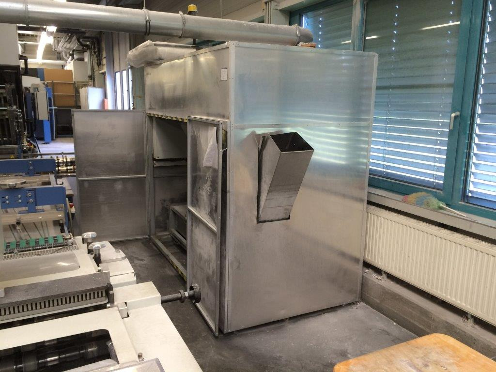 Artecc AK 25 chip & strip cutout extractor with press - Plieuse de bureau: photos 3 Artecc AK 25 chip & strip cutout extractor with press - Plieuse de bureau: photos 3