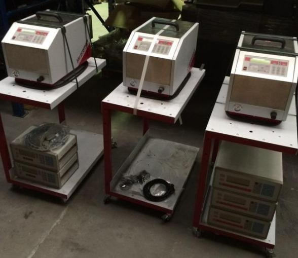 Baumer HHS C-1100-4 hot melt application system - Machine d'impression: photos 1 Baumer HHS C-1100-4 hot melt application system - Machine d'impression: photos 1