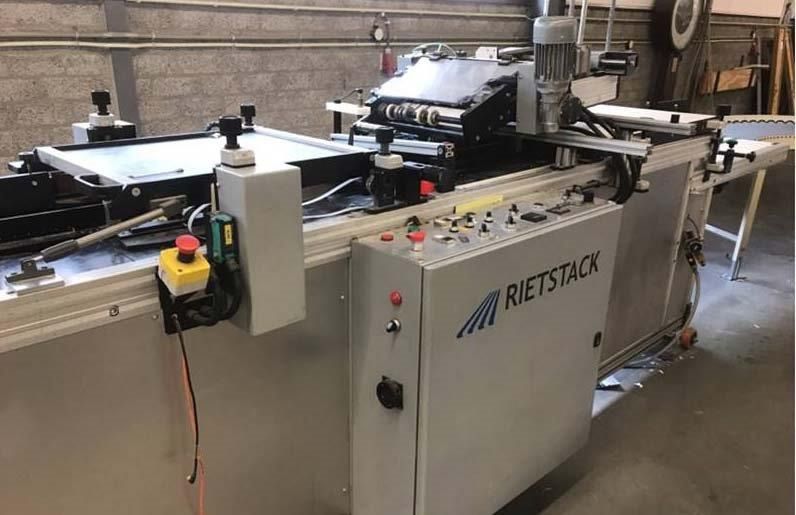 Block gluing machine Rietstack model 2 - Machine d'impression: photos 1 Block gluing machine Rietstack model 2 - Machine d'impression: photos 1
