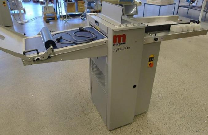 Ernst Nagel/Morgana Digifold Pro creasing and folding machine - Plieuse de bureau: photos 1 Ernst Nagel/Morgana Digifold Pro creasing and folding machine - Plieuse de bureau: photos 1