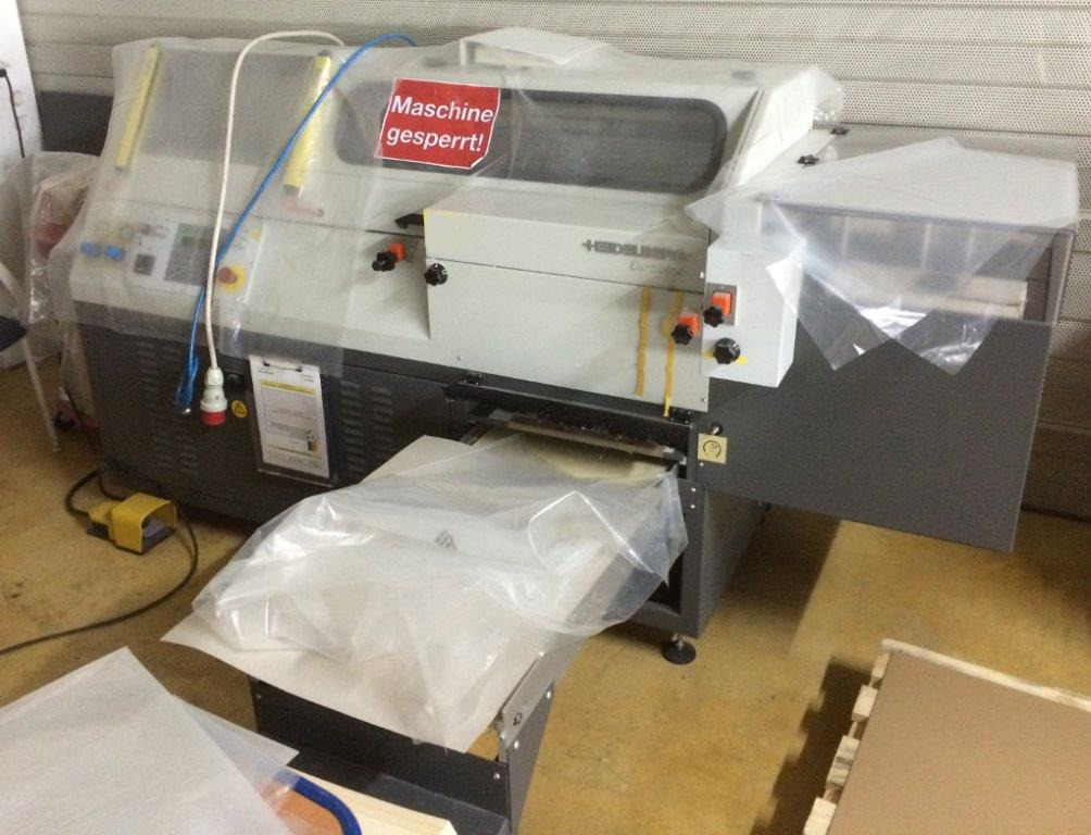 Heidelberg Eurobind EB-500 Single-Column Hotmelt Adhesive Binder - Relieuse: photos 1 Heidelberg Eurobind EB-500 Single-Column Hotmelt Adhesive Binder - Relieuse: photos 1