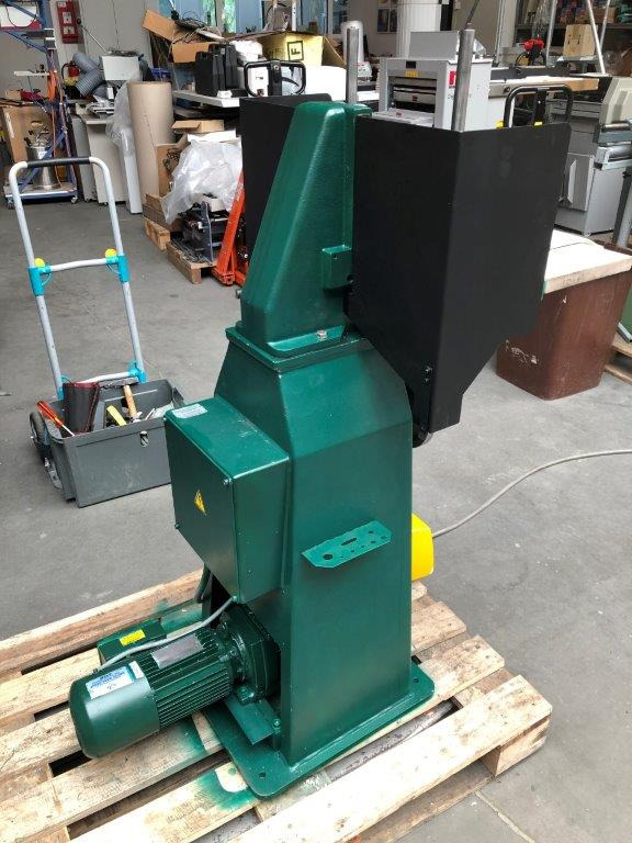 Karl Tränklein EK-D 100 double corner rounding machine - Relieuse: photos 4 Karl Tränklein EK-D 100 double corner rounding machine - Relieuse: photos 4