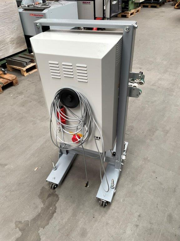 Mobile Sword Folder Mathias Bäuerle MS 45 - Plieuse de bureau: photos 2 Mobile Sword Folder Mathias Bäuerle MS 45 - Plieuse de bureau: photos 2