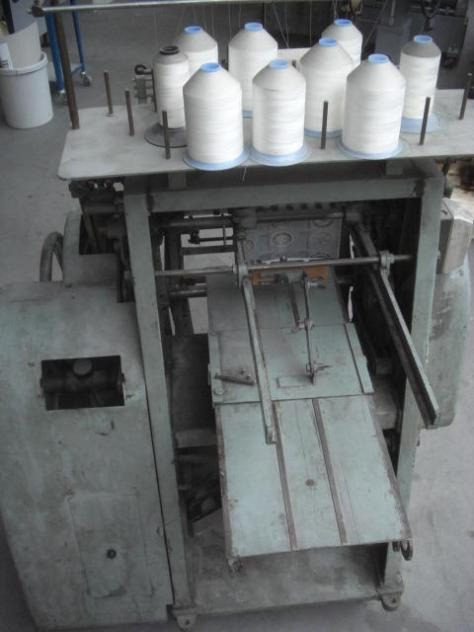 Muller Martini FK II V Semi Automatic Thread Sewing Machine - Machine d'impression: photos 5 Muller Martini FK II V Semi Automatic Thread Sewing Machine - Machine d'impression: photos 5