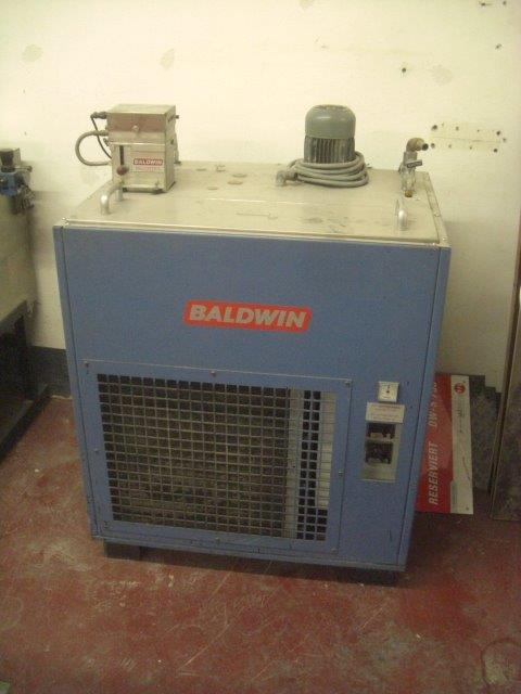 Used Baldwin Dampening cooler from Five Colour Offsetpress KBA Rapida RA 104-5 - Presse offset: photos 3 Used Baldwin Dampening cooler from Five Colour Offsetpress KBA Rapida RA 104-5 - Presse offset: photos 3