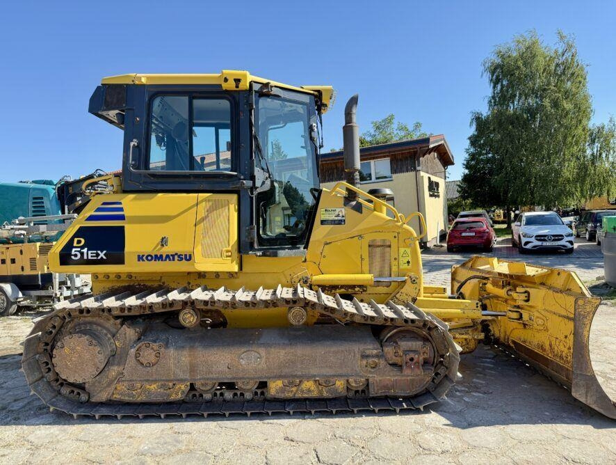Komatsu D51EX-22 - Bulldozer: photos 5 Komatsu D51EX-22 - Bulldozer: photos 5
