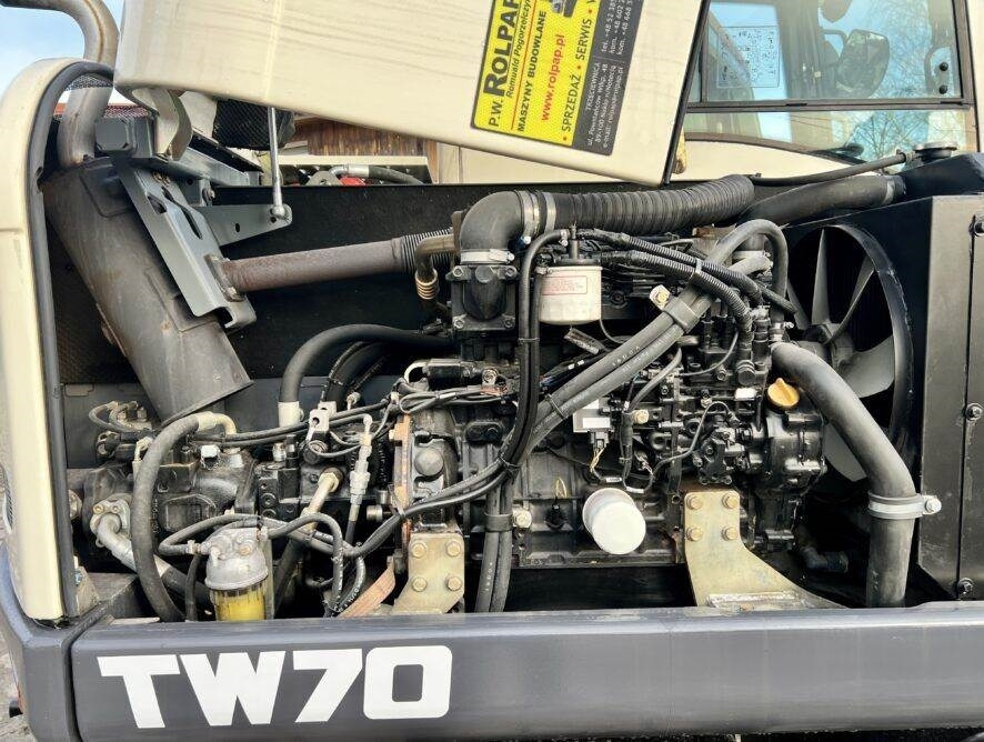 Pelle sur pneus Terex TW70: photos 20