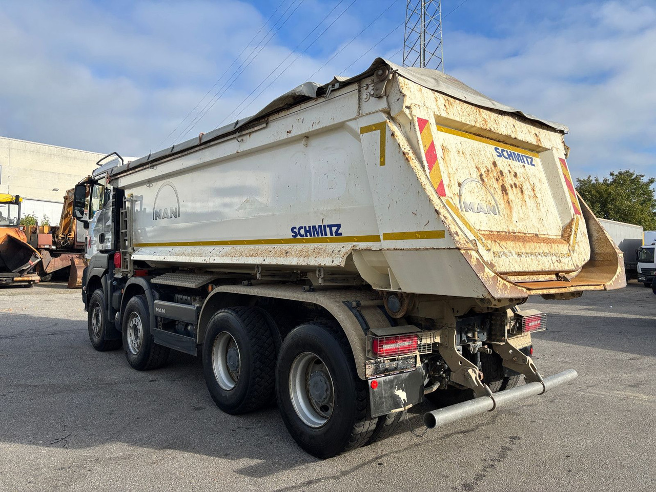 MAN TGS41.510 8x4 Schmitz Muldenkipper Retarder/19m³ - Camion benne: photos 5 MAN TGS41.510 8x4 Schmitz Muldenkipper Retarder/19m³ - Camion benne: photos 5