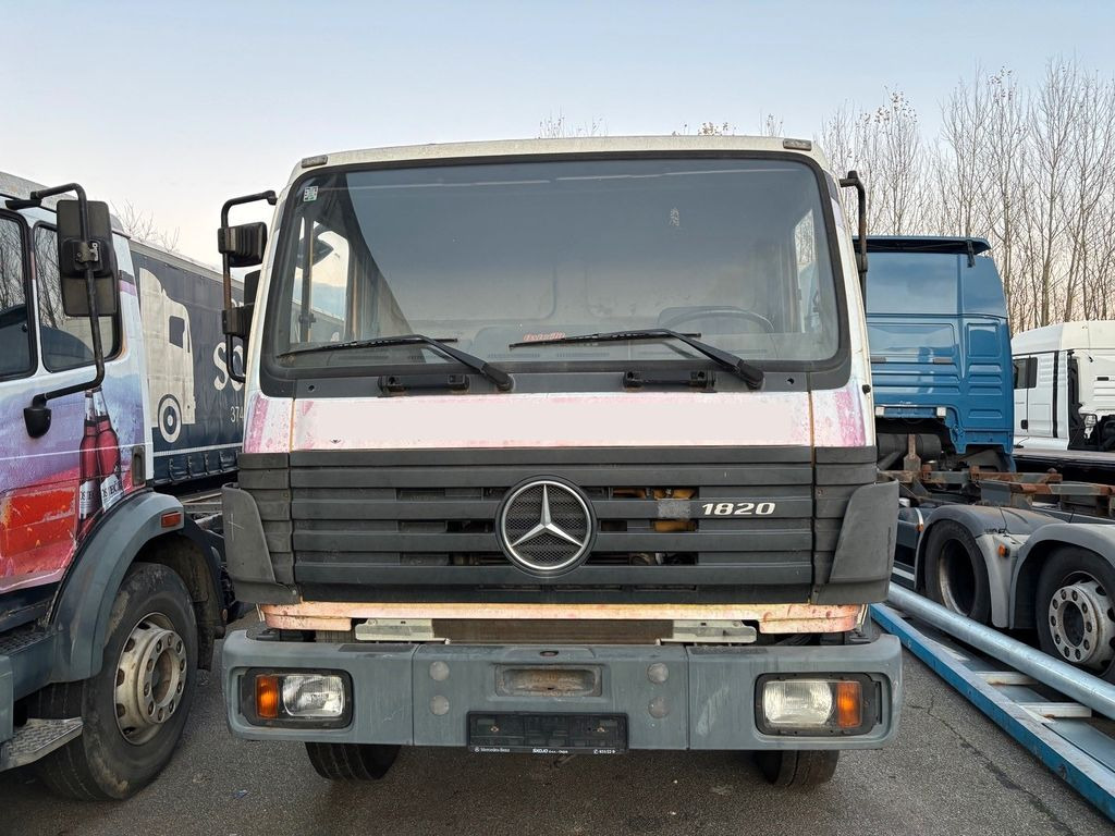 Mercedes-Benz 1820 AP Achse/Blatt/5x vorhanden - Châssis cabine: photos 5 Mercedes-Benz 1820 AP Achse/Blatt/5x vorhanden - Châssis cabine: photos 5