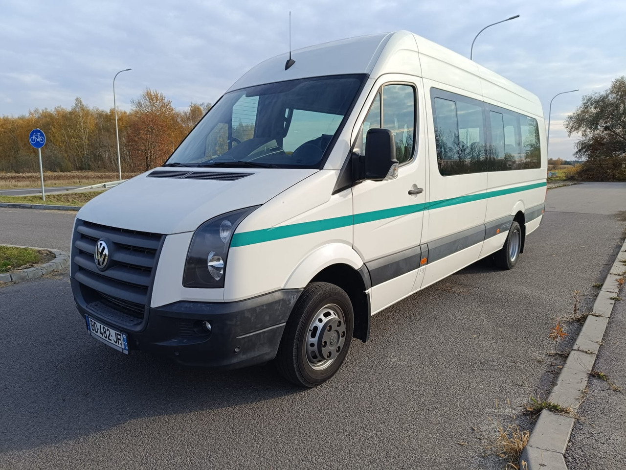 VOLKSWAGEN CRAFTER 23 OSOBY KLIMA WEBASTO KAMERA RETARDER HAK EURO5 - Autocar: photos 3 VOLKSWAGEN CRAFTER 23 OSOBY KLIMA WEBASTO KAMERA RETARDER HAK EURO5 - Autocar: photos 3