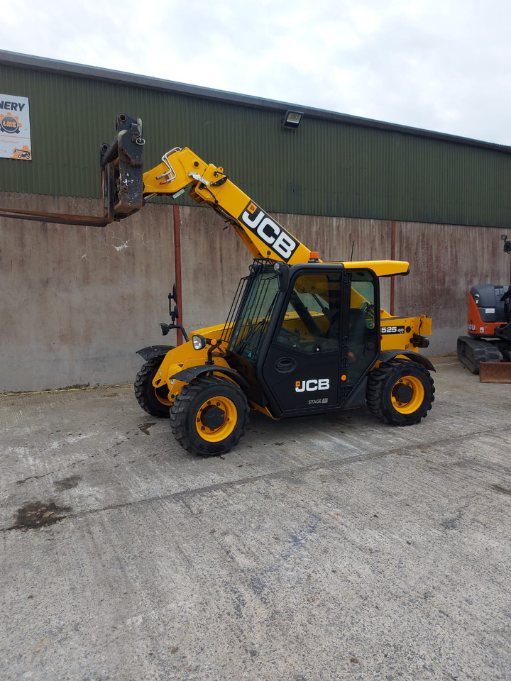 JCB 525-60 - Engins de chantier: photos 3 JCB 525-60 - Engins de chantier: photos 3