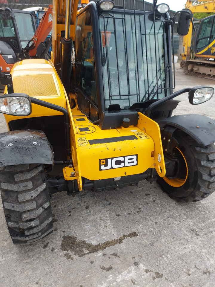 Engins de chantier JCB 525-60: photos 12