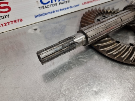 Case 1690, 1594, Rear Axle Bevel Gear 8x41 K965821 - Essieu arrière: photos 4 Case 1690, 1594, Rear Axle Bevel Gear 8x41 K965821 - Essieu arrière: photos 4