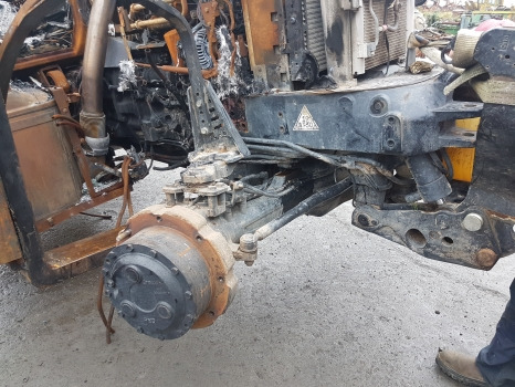 Case Maxxum 145 Front, Rear Axle, Engine, Transmission, Hydraulic Parts Nut - Essieu et pièces pour Tracteur agricole: photos 2 Case Maxxum 145 Front, Rear Axle, Engine, Transmission, Hydraulic Parts Nut - Essieu et pièces pour Tracteur agricole: photos 2