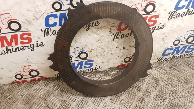 Case Mxc, Maxxum Mx, 5000 Series Mx 110, 5120 Brake Piston Plate 123938a1 - Pièces de frein pour Machine agricole: photos 5 Case Mxc, Maxxum Mx, 5000 Series Mx 110, 5120 Brake Piston Plate 123938a1 - Pièces de frein pour Machine agricole: photos 5