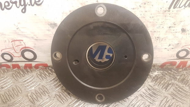 Case Mxc, Maxxum Mx, 5000 Series Mx110 Maxxum Rear Axle Carrier Flange 1341074c1 - Essieu arrière: photos 3 Case Mxc, Maxxum Mx, 5000 Series Mx110 Maxxum Rear Axle Carrier Flange 1341074c1 - Essieu arrière: photos 3