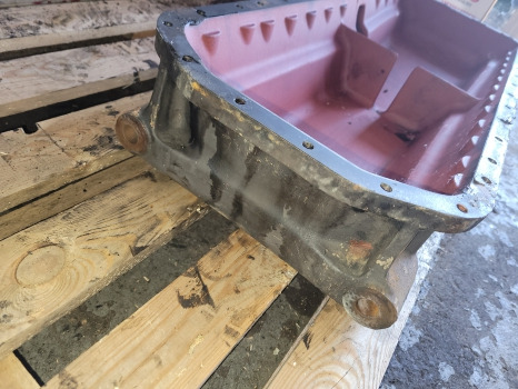 Claas Ares 600 Series 656rc Engine Oil Sump, Pan 6005026665, R125588, R504326 - Moteur et pièces: photos 3 Claas Ares 600 Series 656rc Engine Oil Sump, Pan 6005026665, R125588, R504326 - Moteur et pièces: photos 3
