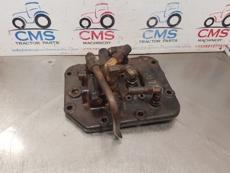 Claas Ares 836, 815, 816, 826, Distribuitor Cover 6005031273, 6005027085 - Hydraulique pour Tracteur agricole: photos 1 Claas Ares 836, 815, 816, 826, Distribuitor Cover 6005031273, 6005027085 - Hydraulique pour Tracteur agricole: photos 1