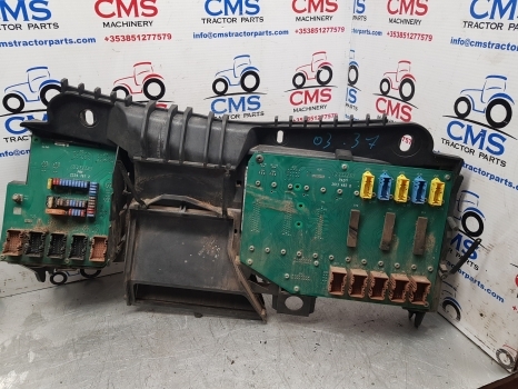 Claas Arion Axion Series Ecu, Fuse Box Kit 26134830, 22347672, 0026134830 - Fusible pour Tracteur agricole: photos 1 Claas Arion Axion Series Ecu, Fuse Box Kit 26134830, 22347672, 0026134830 - Fusible pour Tracteur agricole: photos 1