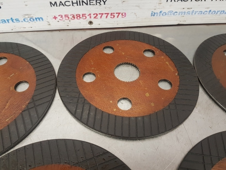 Claas Axos 340, 310 Cx, Cergos, Ceres, Ergos, Celtis Brake Disc Kit 7700055126 - Disques de frein: photos 5 Claas Axos 340, 310 Cx, Cergos, Ceres, Ergos, Celtis Brake Disc Kit 7700055126 - Disques de frein: photos 5