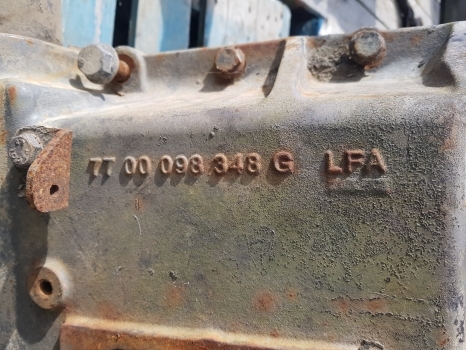 Claas Axos 340 Cx Hydraulic Lift Cover Cross Shaft Arm 7700098348, 0010987810 - Hydraulique pour Tracteur agricole: photos 2 Claas Axos 340 Cx Hydraulic Lift Cover Cross Shaft Arm 7700098348, 0010987810 - Hydraulique pour Tracteur agricole: photos 2