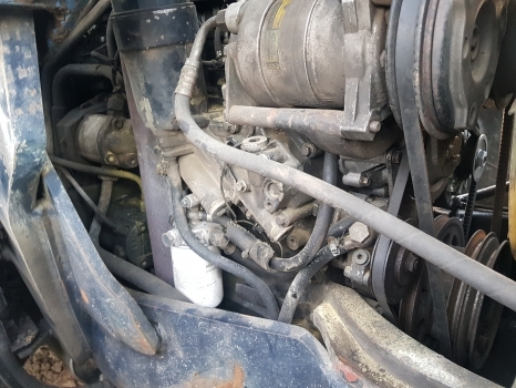 Deutz 4.95 Engine Bf4m 1012 Ec Bf4m 1012 Ec; 4206643r; 04801770; 04801895 - Moteur pour Tracteur agricole: photos 1 Deutz 4.95 Engine Bf4m 1012 Ec Bf4m 1012 Ec; 4206643r; 04801770; 04801895 - Moteur pour Tracteur agricole: photos 1