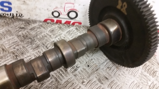 Deutz Agrotron 6.15 Engine Camshaft And Gear 04801688 - Arbre à cames pour Tracteur agricole: photos 4 Deutz Agrotron 6.15 Engine Camshaft And Gear 04801688 - Arbre à cames pour Tracteur agricole: photos 4