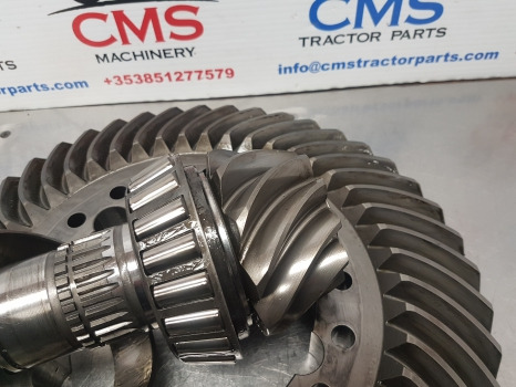 Fendt 724 S4 700, 800 Series, Rear Axle Bevel Gear 11x46 T G718100410013 - Essieu arrière: photos 4 Fendt 724 S4 700, 800 Series, Rear Axle Bevel Gear 11x46 T G718100410013 - Essieu arrière: photos 4