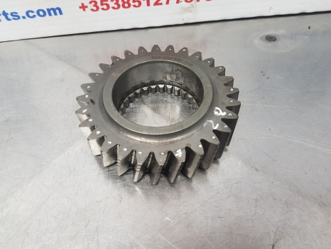 Fendt 724 S4, 714, 716, 718, 720, 722, Spur Gear Z28 737100380010 - Essieu avant: photos 5 Fendt 724 S4, 714, 716, 718, 720, 722, Spur Gear Z28 737100380010 - Essieu avant: photos 5