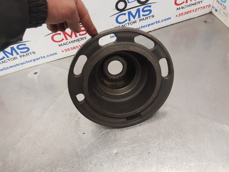 Fendt 724 S4, 716, 718, 720, 722 Rear Axle Bearing Support 743450010030 - Essieu arrière: photos 5 Fendt 724 S4, 716, 718, 720, 722 Rear Axle Bearing Support 743450010030 - Essieu arrière: photos 5