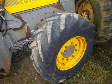 Fermec 750, 760, 860 Front Wheel 6.0/70-20 - Roue complète pour Machine agricole: photos 1 Fermec 750, 760, 860 Front Wheel 6.0/70-20 - Roue complète pour Machine agricole: photos 1