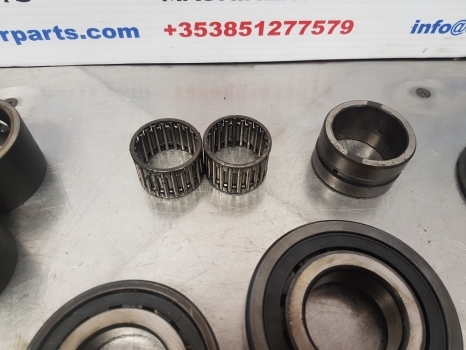 Fiat 70-90, 90 Series,transmission Bearings, Sleeves, Washers Kit 5117559, St202 - Boîte de vitesse: photos 5 Fiat 70-90, 90 Series,transmission Bearings, Sleeves, Washers Kit 5117559, St202 - Boîte de vitesse: photos 5